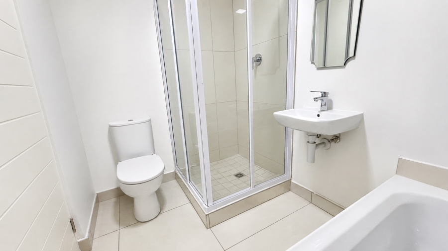 2 Bedroom Property for Sale in Zonnebloem Western Cape